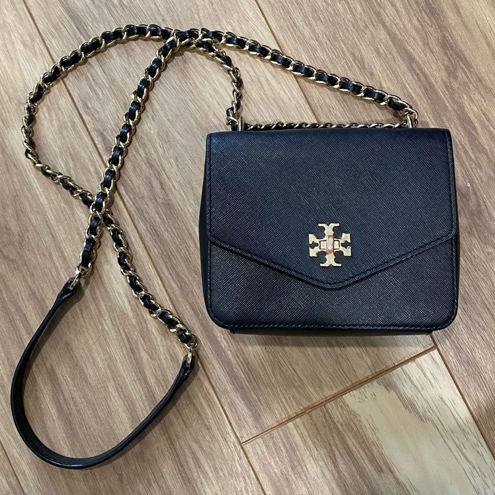 Black Tory Burch crossbody purse